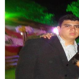 '   você é muito especial pr. mim, que você nem sabe o quanto. Eu só espero q nossa amizade dure anos e anos. Eu te amo s2  @marihlyra_ aq ♥