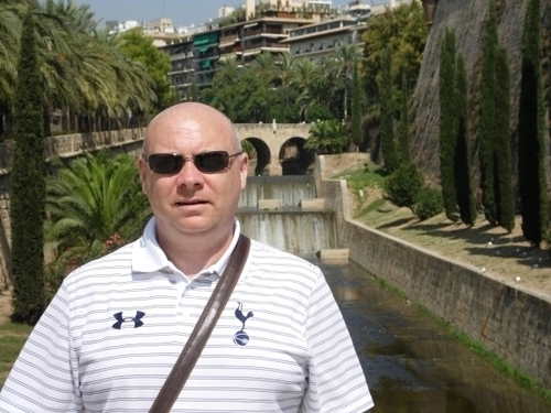 Bronze member Tottenham Hotspurs,the future is white lillywhite COYS