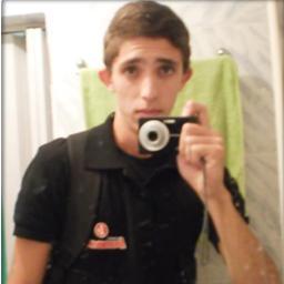 Divulgador/ Gravador/ Designer Grafico da @forrovumbora, http://t.co/NK8kIlpD