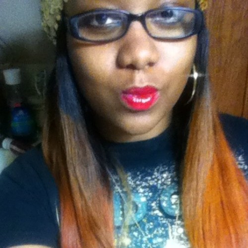 FEEDmeeDIAMONDS's profile picture. #TeamProudGodMommy I adoreee   #   #TeamSagittarius #Team #TeamFollowBack   Instagram- feedmeediamonds