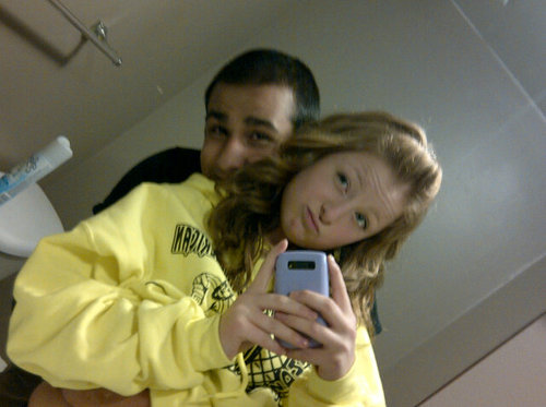 brooke052311's profile picture. Hockey & Country music is my life, I would die with out it. #puck4life. #countrygirl    ~~~ #TeamFollowback