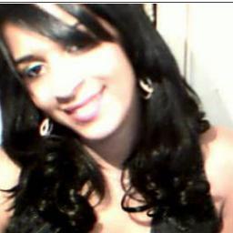 Sou uma pessoa feliz,e quero te ver feliz.
Amo muito a vida, e dela sou aprendiz;
Tenho várias paixões,mas como qualquer um,posuo imperfeições;