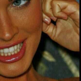 atheerkhaleed's profile picture. إذا رأيت الناس يُعجبون بك فلا تغتر ! قُل : الحمدلله الذي ستر القبيح وأظهر الجميل