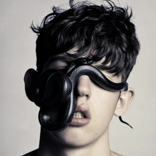 nicoloveslondon Profile Picture