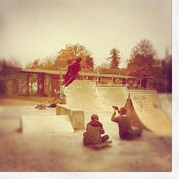 i love skate 3, i love food, i love music its my passion, follow me for a new follow, also i like toast a lot
