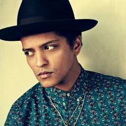 My love for Bruno Mars is indescribable. He's amazing. #Hooligan