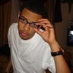 Kushh_Swaqq's profile picture. #MentionForAFollowBack
#♣TeamCeltics!!!♣
#TeamSteelers
#TeamLightSkinツ
#TeamMixBreedツ
#TeamFollowBack
#TeamNBAツ
#TeamMusic♪♫
#TeamNike
#TeamSwagg