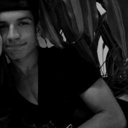 , eu sou sempre o culpado (♪♫) .!
