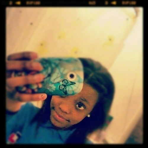 phyllis2222's profile picture. Follow me and I will follow back;]. I also support @mindlessbehaviour love them! #spreadthepeace btw if got IG folow me @phyllis2222 and I'll follow back.