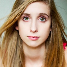 A fan page for those that love Laura Liefer! Laura Liefer is in no way affiliated with this account.