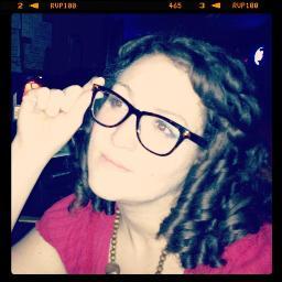 BetsFest's profile picture. tall. curly. chatty. 
friend. sister. daughter. WIFEY.
loved.