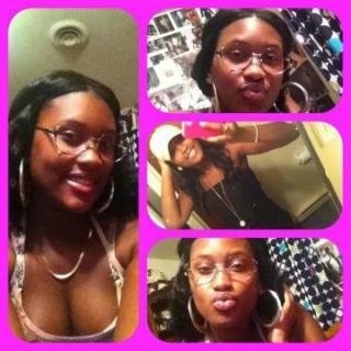 (SENIOR) 17 /My SisTers KeEper/ Always In My Own Lan£, Taken ,M$Lo Girl =)...Follow Me @Asiah_Anneeah & The Chuzo @Nails_Kush_x3