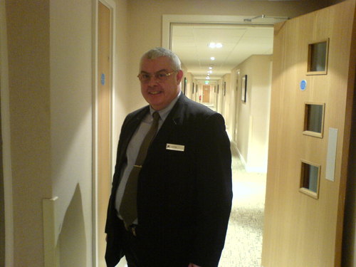 manchunian_man's profile picture. Polymath, Jack of all trades Master of none.