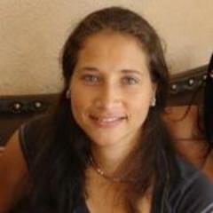 Mamá de Sara Patricia; quien me llena de alegrías, sorpresas y asombros... Un descubrir constante!! Venezolana hasta la médula, tierra que amo, adoro y extraño!
