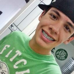 Devido ao encanto que você trouxe pra mim
Enfim, você chegou agora eu quero que não tenha mais fim. @GleSantos_