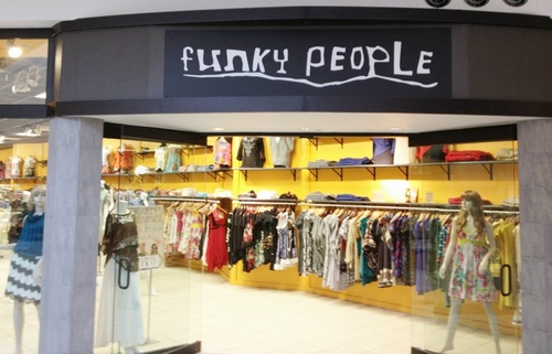Hippie Vintage Clothing for all ages sizes 2-24 plus we carry fun knick-knacks glassware and the areas largest selection of Incense at the Toledo Mall