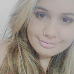 , αriαnα ; ciumentα ; corinthiαnα ; viciαdα em musicα ; & cheiα de defeitos , mαis feliz ;] *