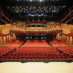 黒崎ひびしんホール（北九州市立黒崎文化ホール）の公式アカウントです。 出逢いのクロスポイント、芸術文化の拠点を目指し最新の公演情報やおトク情報をご案内します！ TEL (093)-621-4566