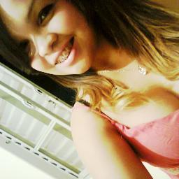-As coisas mudam sempre mas a vida não é só como eu espero
Existe um dom natural que todos temos
Nossas escolhas vão dizer pra onde iremos ♪♪