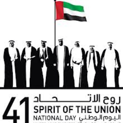 مواطن إماراتي.. لا أرى لا أتكلم ..تنفيذاً لأوامر عليا..
أريد أعيش يا عالم