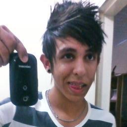 + Info http://t.co/BLUUBnjg Garoto do #YOUTUBE http://t.co/M1AYWjjs
