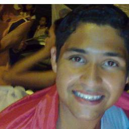 *Porque quando todas as palavras se escondem, tudo que se precisa falar... está nos olhos :)