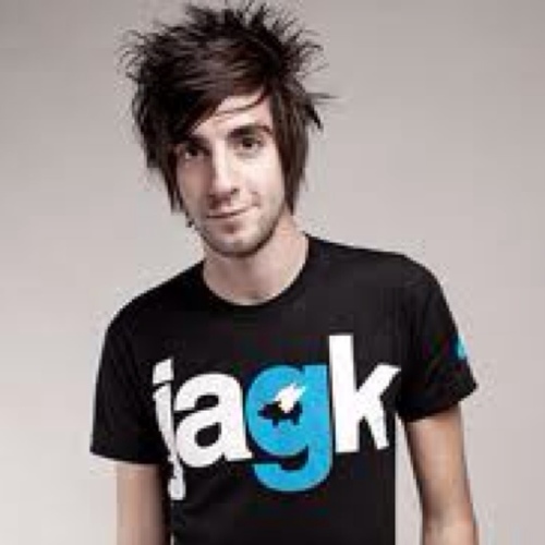 NotJackB's profile picture. not jack b. single. bi.