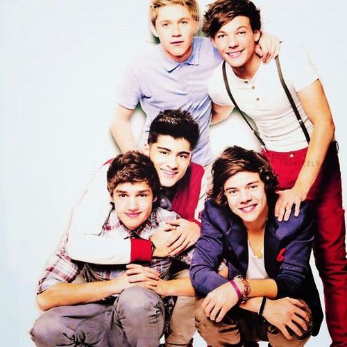 Selena Gomez is MY ROLE MODEL i love everything about her :) Directioner. Rusher. Selenator :) Zayn Malik. Logan Henderson ;)