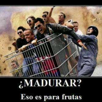 Dubstep, house and electro music adicted , me gusta hacer lo que sea pero que sea divertido :D