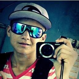 #Solteiro moro na Bahia , Curtô Music #Eletronica , Gosto de sair com os Parças . : )
Que conheçer #Melhor ?  

Segue aê  :  @Roo_lopesOFC .
Abraços a todos !