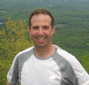 DevOps Sales and Marketing Consultant. Lives in Newton, MA. Avid Red Sox & Patriots fan.