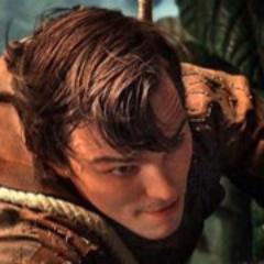 CacciaGiganti's profile picture. Benvenuti sull'account Twitter Ufficiale de Il Cacciatore di Giganti, disponibile su iTunes http://t.co/1jtruc3qUK, in DVD e Blu-Ray e Blu-Ray 3D!