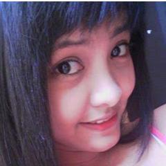 lisachristy85's profile picture. 