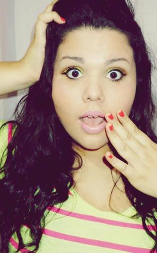 Sou  carioca ,vascaina ,tenho poucos  amigos,mas os que tenho sei que  posso  contar .http://t.co/KHgixyvk   http://t.co/qDw1SRxR