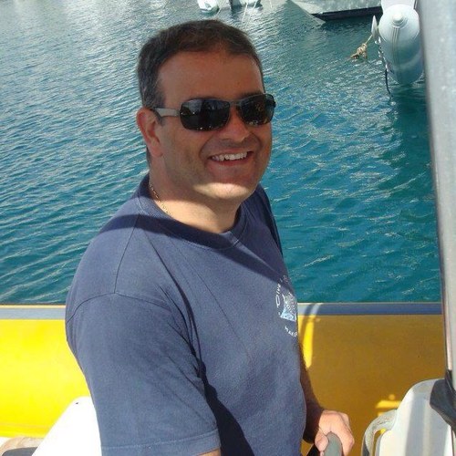 agd1975's profile picture. Amigo de mis amigos, explorador de las profundidades e inquieto por naturaleza.