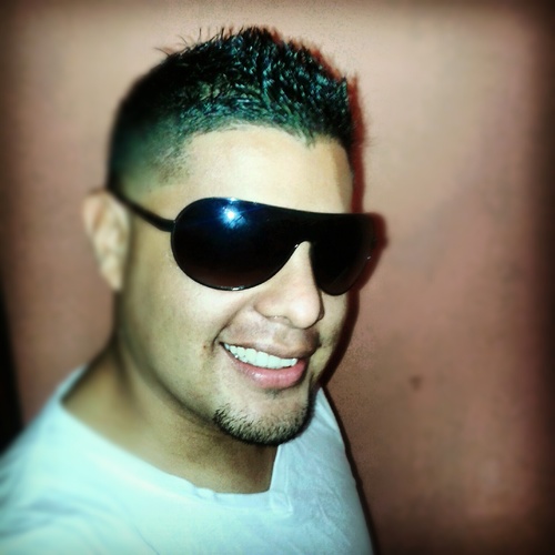 andresoriel16's profile picture. 