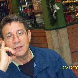 Ingeniero Civil en el ejercicio libre de Avalúo, Nacido en Caracas, residente en Maracaibo. Locutor, Catolico. Columnista de http://t.co/o2i2HB0q