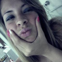 Capricorniana/15 anos/ coca- doritos/  amizades novas ! SOU DA MINHA @mais1dezoa :333