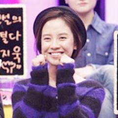 This is fanbase of the Song Ji Hyo (Cheon Seong Im) in VietNam. Follow me if you love Running Man ~^.^~ .. and Mong Ji ♥.Created: 25/7/2012. Admin: Bee