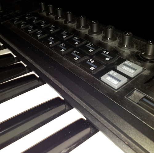 Beatmaker Electro / 
http://t.co/bLsuA3C0
https://t.co/XC2zmArL
http://t.co/eT3Bkg8u