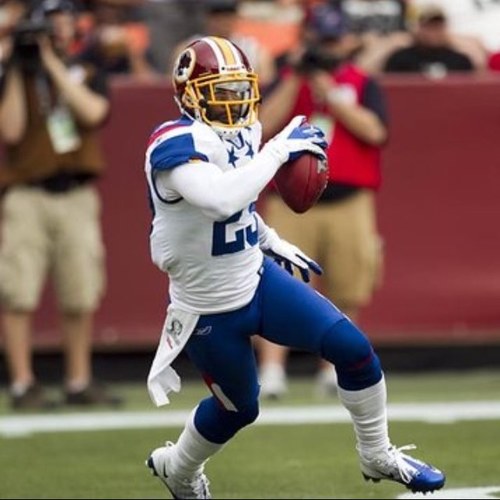 poshonmyneck's profile picture. 