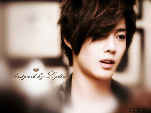 hai,saye fan kim hyun joong je...*comel sungguh kim hyun joong...