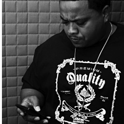 BONEafied MGMT inquires for: @YungQuisKushBoy @BunBTrillog @show713 contact info: BONEafiedBooking@AOL.Com