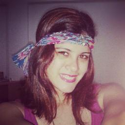 ayrinr's profile picture. Ing. civil de profesión, critica de la moda por hobbie, soñadora de corazón y fanática de casi todo tipo de música