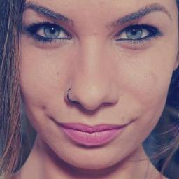 LarissaCanziani's profile picture. Busco por boa energia, harmonia, e a mágica nos pequenos detalhes que vivenciamos. Meu mundo, é feito de verdades e respostas feitas pelo coração.