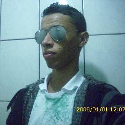 eu curto demais tecnologia,ela é muito importante em minha vida!!!!!!!