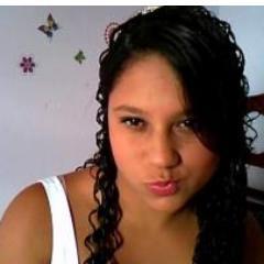 chata, romantica, sentimental, amiga companheira sincera prazer .. Ayala Brenda ;;; - não me lembro de ter nascido para agradar ningueem .. u_u