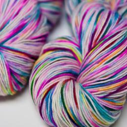 KnittingintheRe's profile picture. 