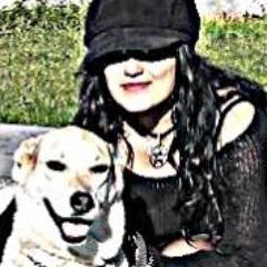 Kuertysonne's profile picture. Vegana, cervecera, metalera, jugadora de rol, asesina de zombis :) y mami adoptiva del perrito filósofo ^^