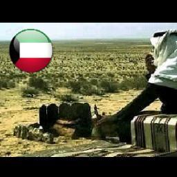 من يتبع المقفين يبشر بالإفلاس //                          ومن لا يحشم نفسه قل إحترامه